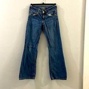 American Eagle boyfriend jeans 00